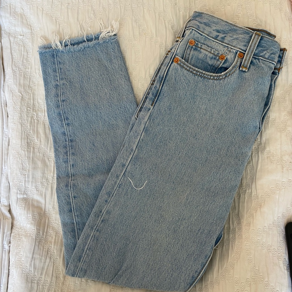 Levi’s Wedgie Jeans
